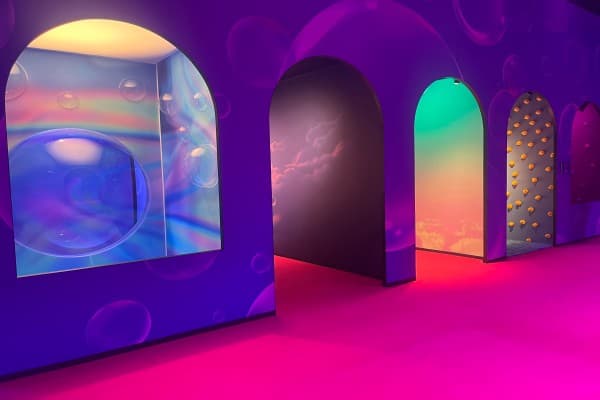 rooms to take Instagram photos at Bubble Planet Experience - BUBBLE PLANET New York: An Immersive Experience
